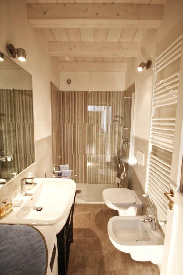 Casa Angie Appartement Verona Buitenkant foto