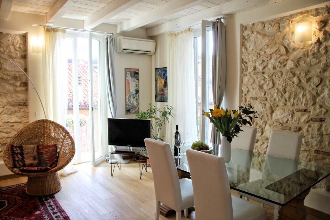 Casa Angie Appartement Verona Buitenkant foto