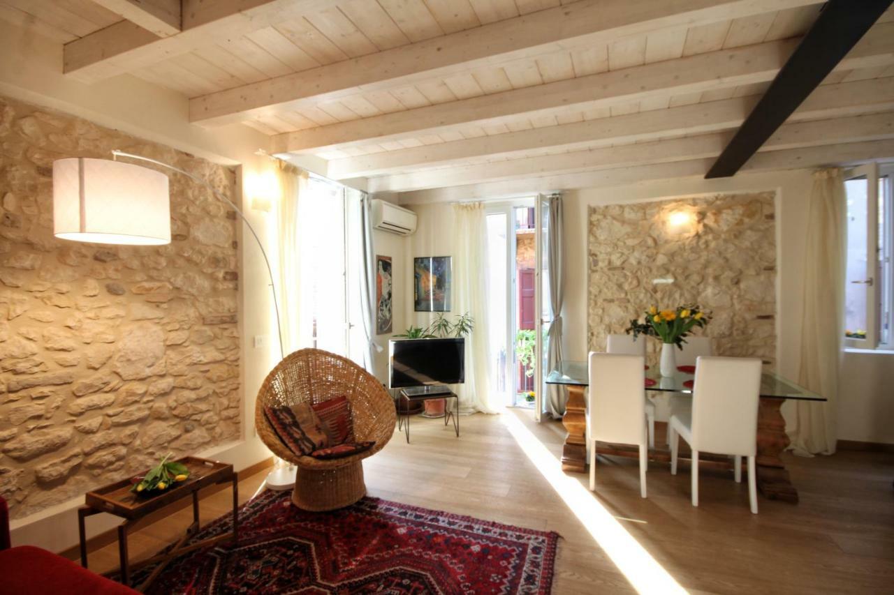 Casa Angie Appartement Verona Buitenkant foto