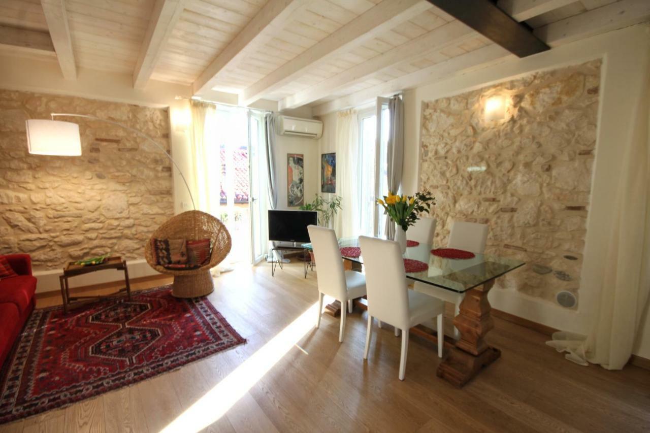Casa Angie Appartement Verona Buitenkant foto